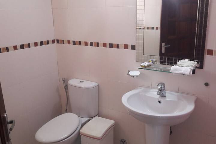 Room 19 of 33