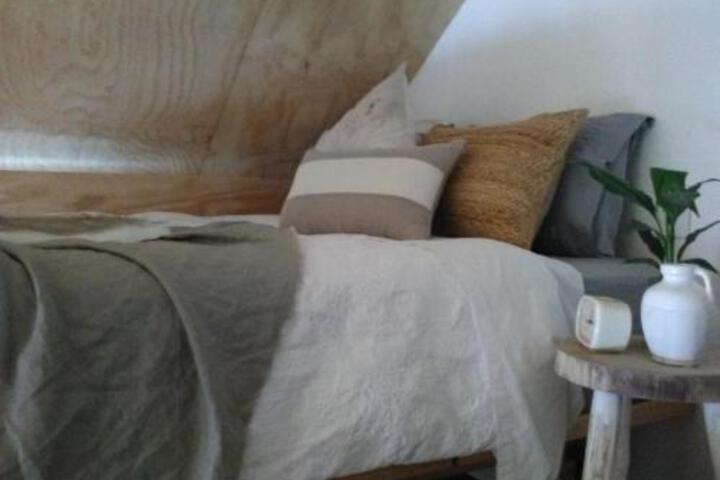 Room 45 of 62
