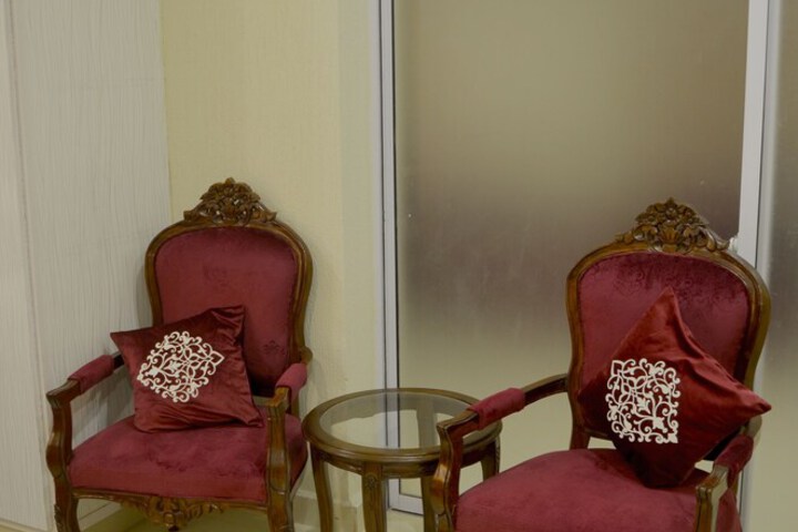 Room 70 of 83