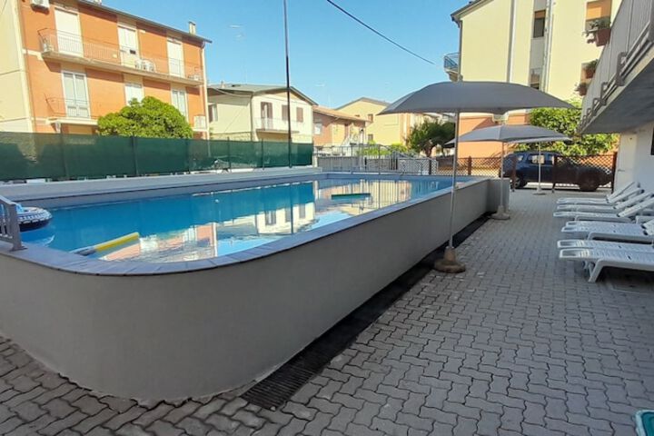 Pool 43 of 57