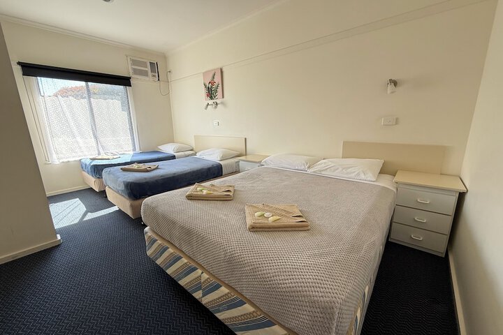Room 21 of 64