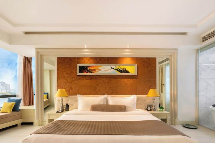 Room 29 of 168
