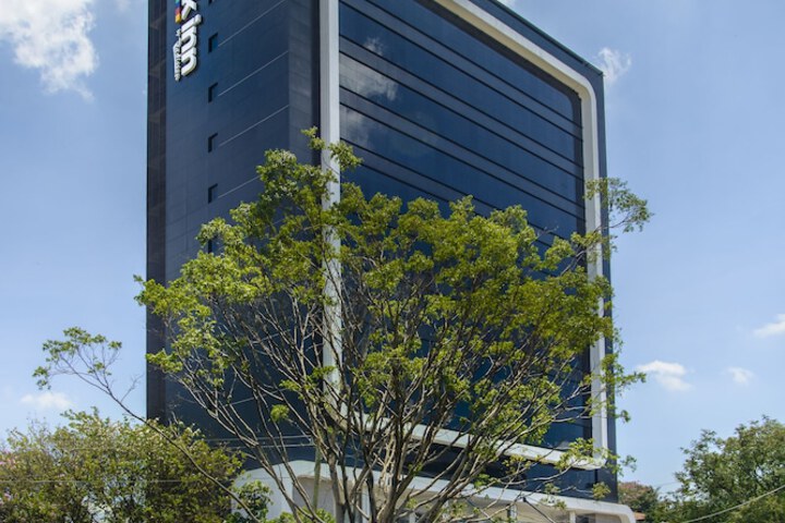 Hotel 82 of 84