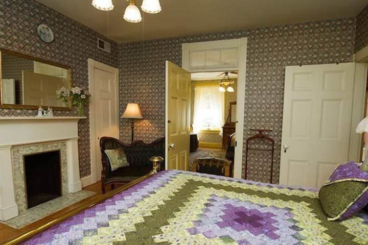 Room 10 of 39