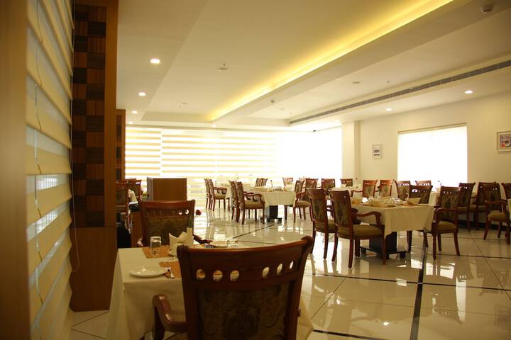 Dining 54 of 117