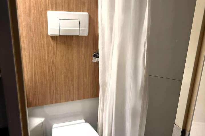 Clean Restrooms