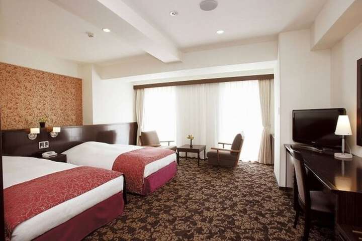 Room 4 of 44