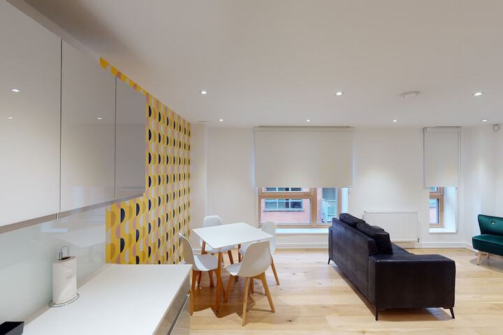 Room 88 of 296