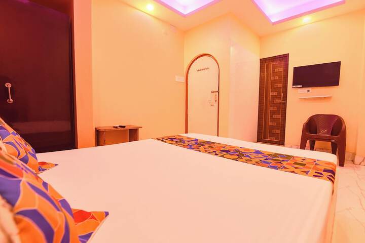 Room 10 of 29