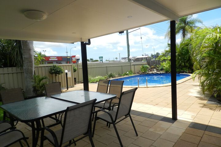 Pool 35 of 72