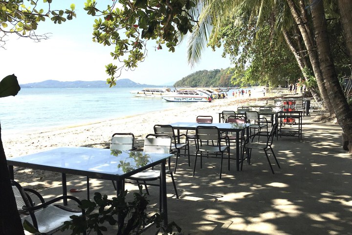 Beach 144 of 147