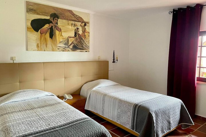 Room 3 of 47