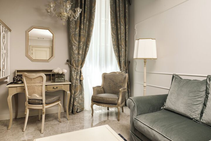 Room 43 of 78