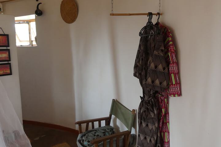 Room 6 of 20