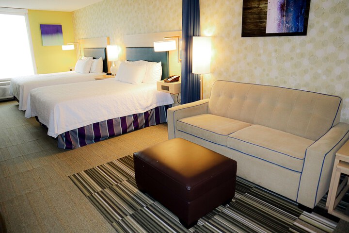 Room 16 of 43