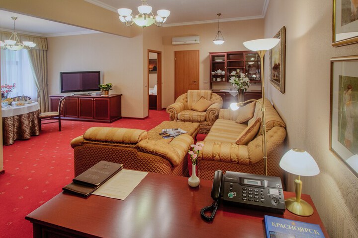 Room 21 of 62