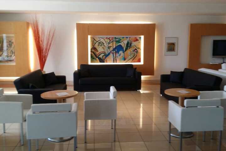 Hotel Interior 10 of 68