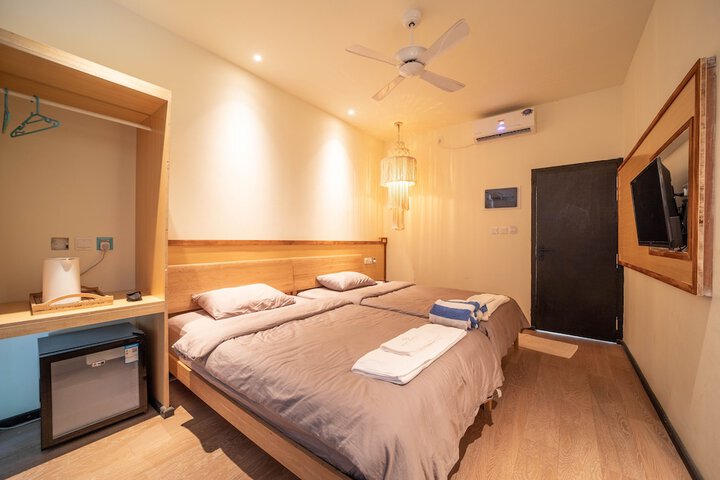 Room 21 of 105