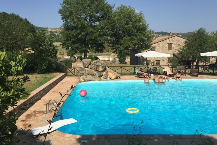 Pool 15 of 69