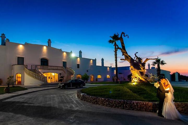 Front of property - evening/night