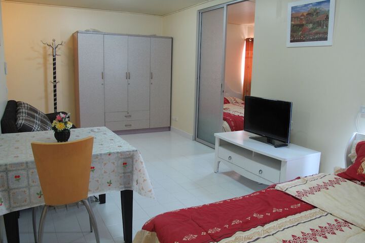 Room 21 of 44