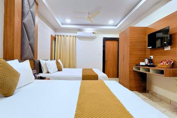 Room 20 of 74