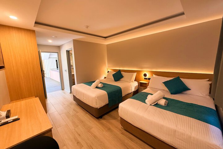 Room 12 of 52