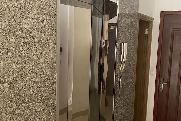 Hotel 15 of 16