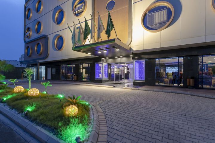 Hotel 4 of 33