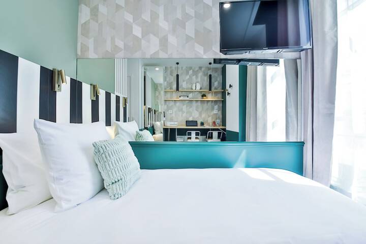 Room 109 of 270