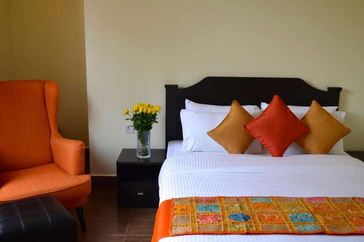 Room 9 of 26