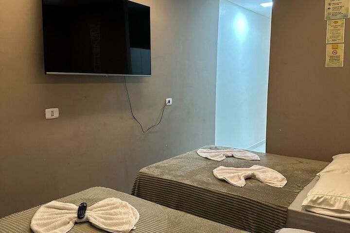 Room 27 of 54