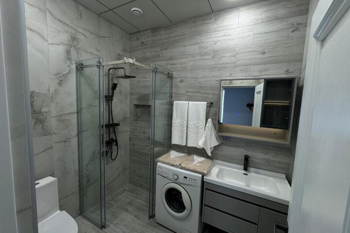 General 32 of 100