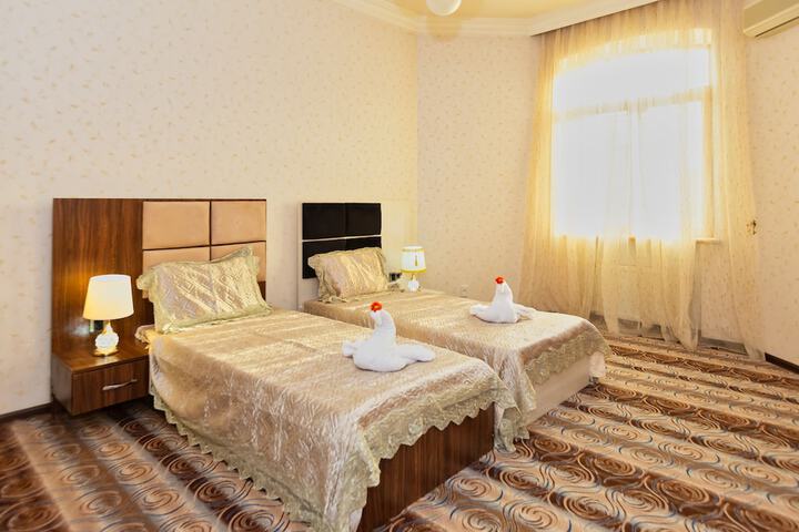 Room 14 of 63