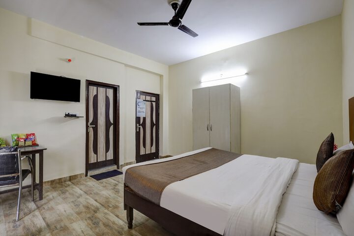 Room 5 of 29