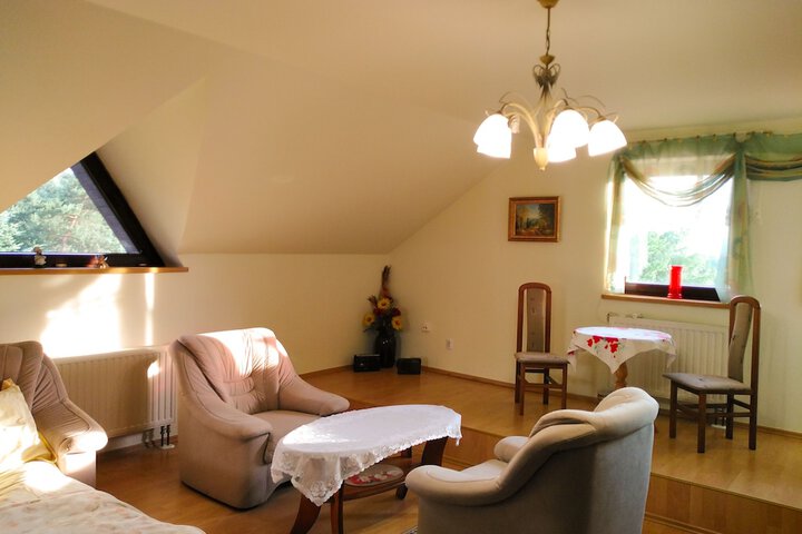 Room 6 of 26