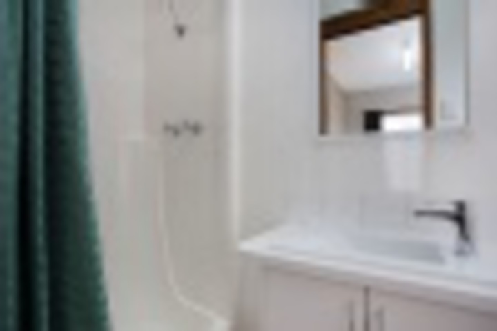 Room 135 of 406
