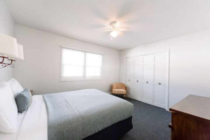 Room 49 of 510