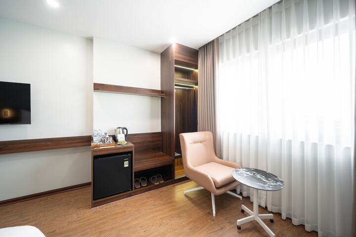 Room 22 of 93