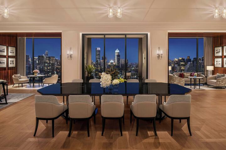 Room 21 of 105