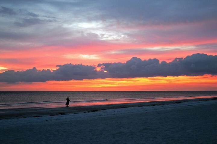 Beach 35 of 43