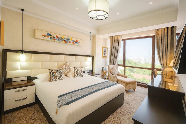 Room 16 of 35