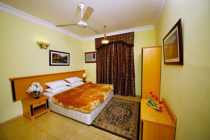 Room 17 of 74