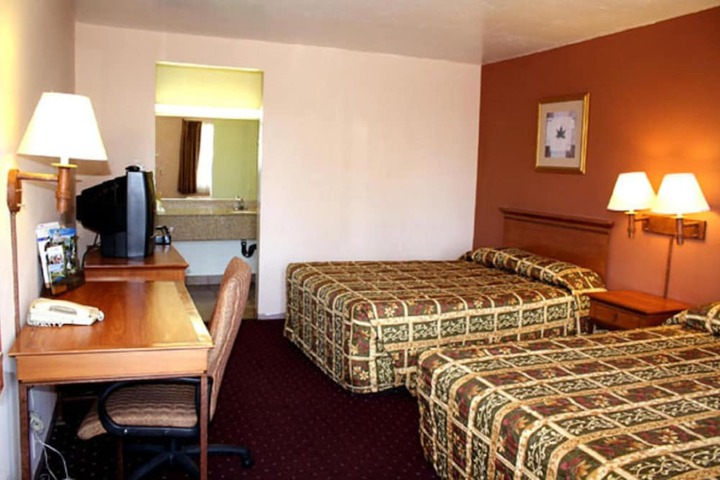 Room 12 of 47