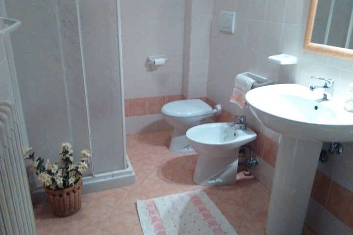 Room 17 of 61
