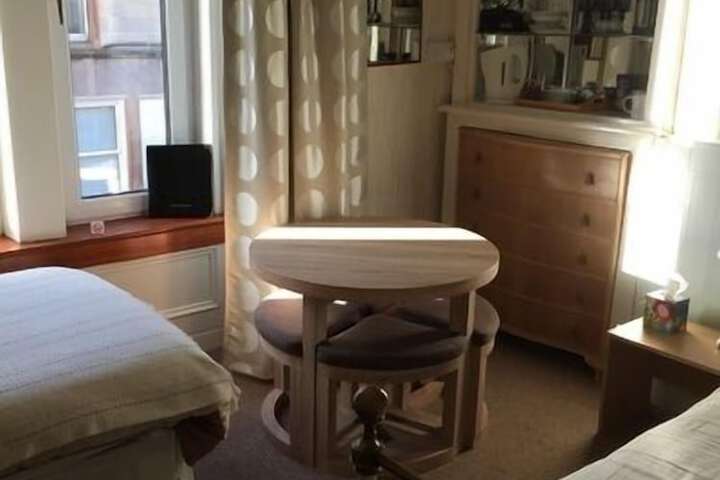 Room 15 of 44