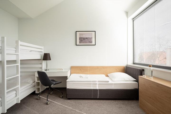 Room 9 of 44