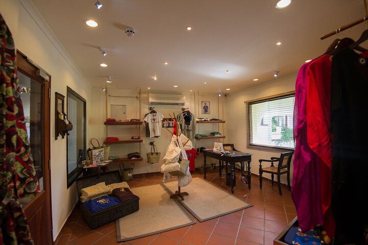 Gift Shop 87 of 163