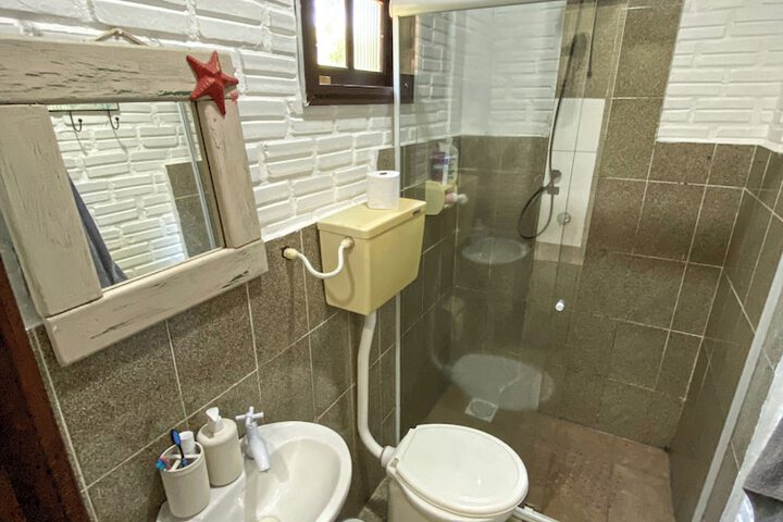 Room 20 of 48
