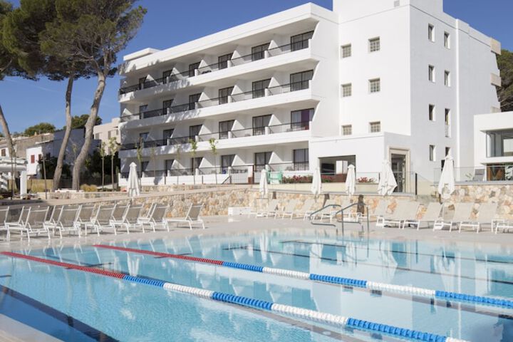 Hotel 80 of 80